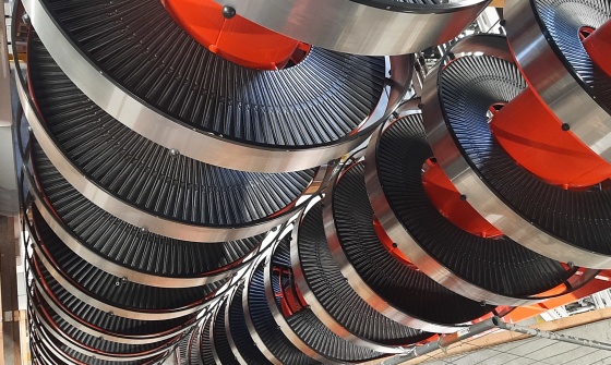 All-purpose spiral conveyor for medium to large products